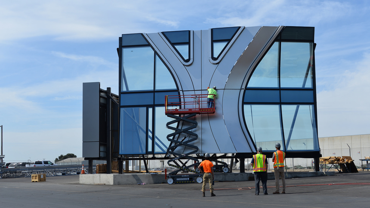 Scale model of the Oceanwide Center facade, image via Foster + Partners