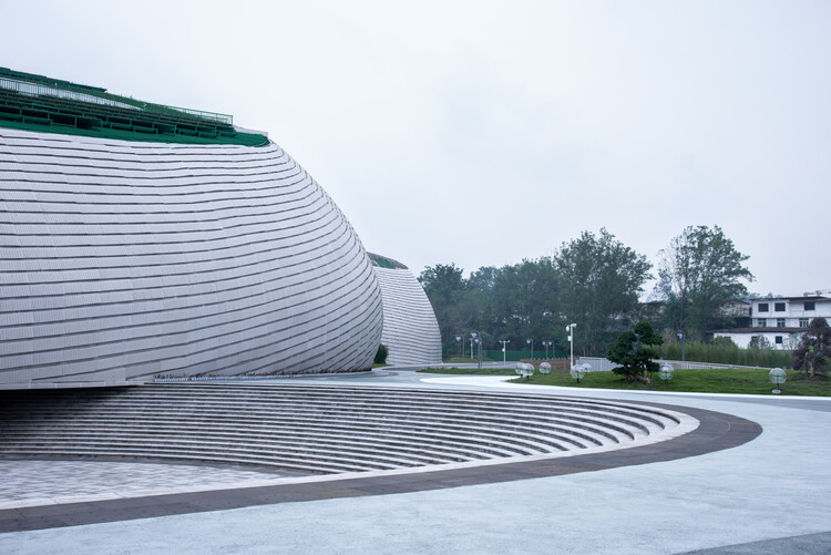 Ya'an Panda Performance Center / ZXD Architects – Exterior photography