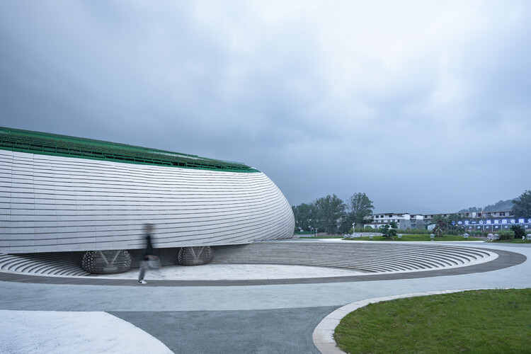 Ya'an Panda Performance Center / ZXD Architects – Image 7 of 12