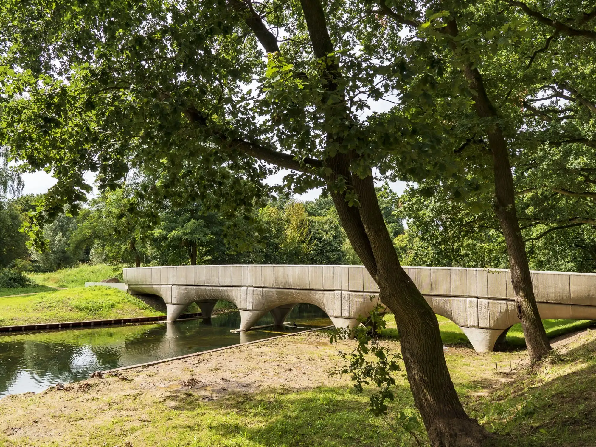 3D printed pedestrian bridge in Nijmegen, Netherlands 