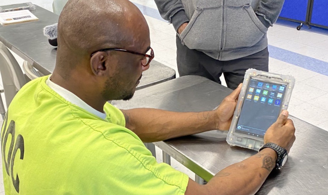 Delaware inmates receive personal tablets – first state update