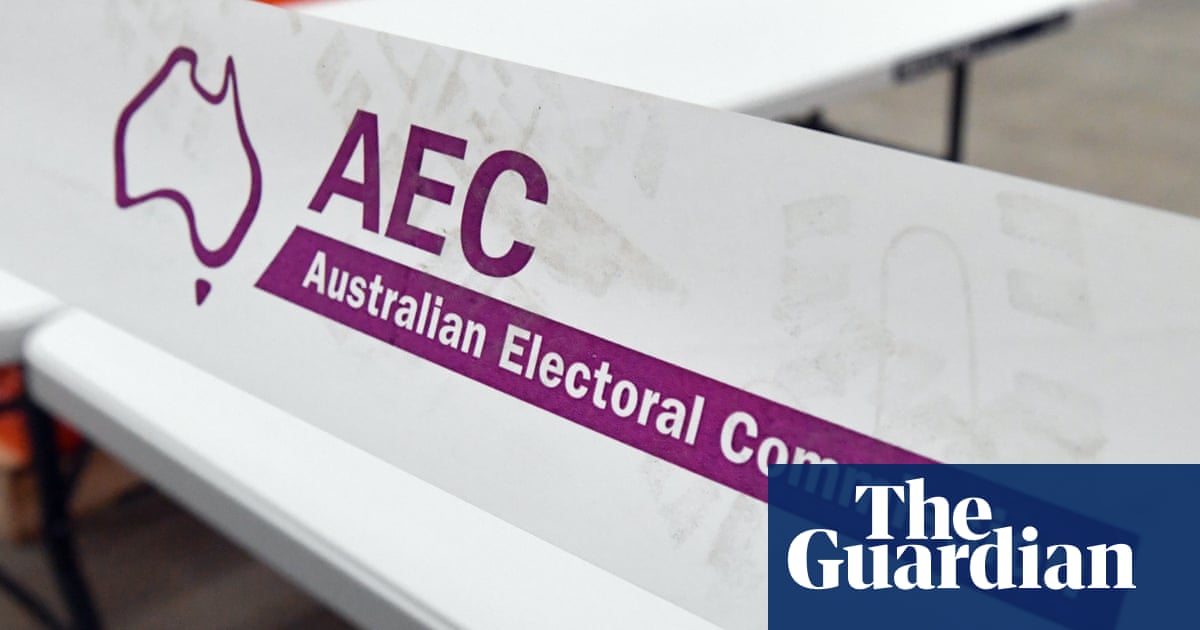 Investigations into a contractor who falsified referendum data extended to two federal election campaigns Australian politics