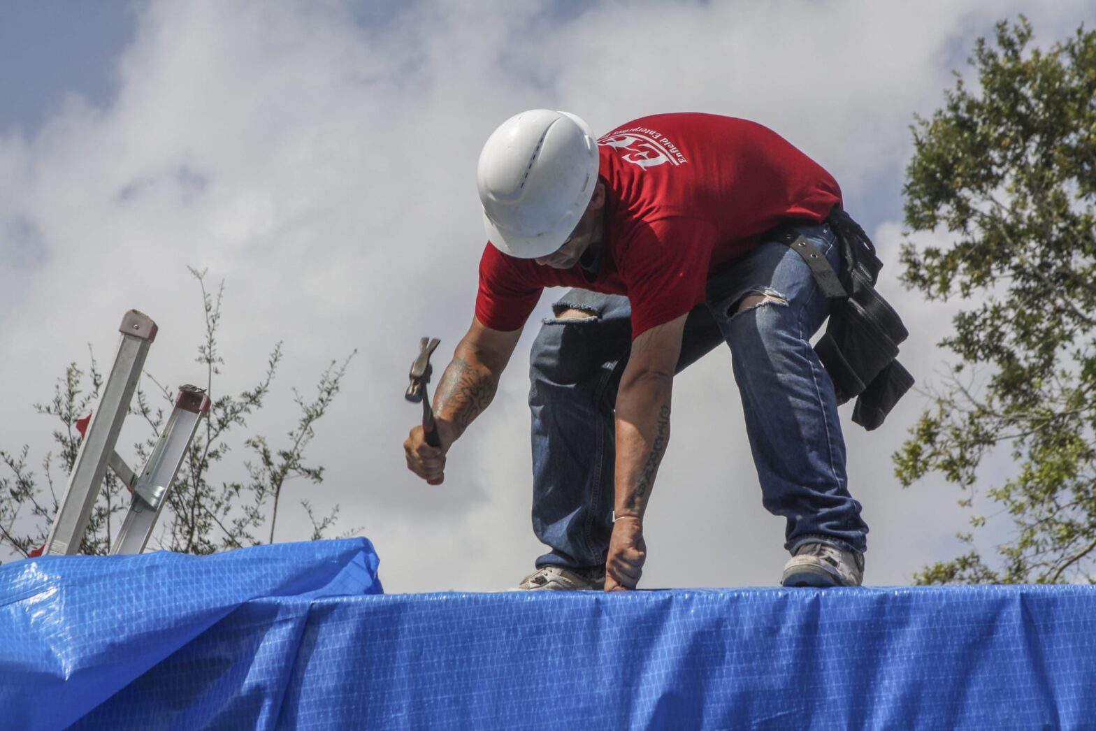 Lake Zurich roofer is accused of subjecting workers to repeated falls