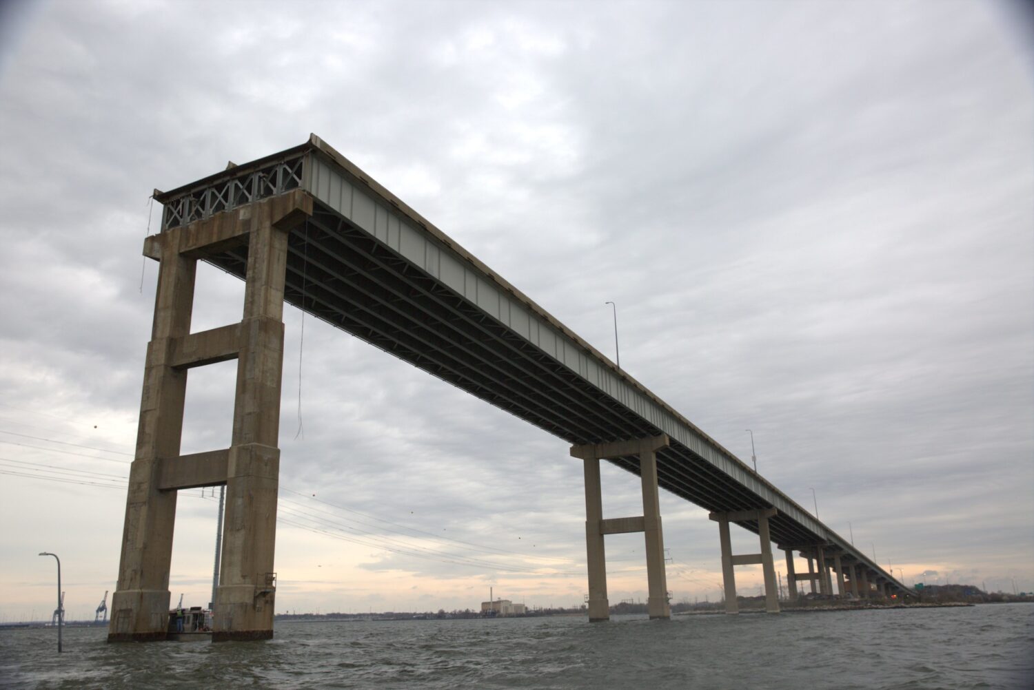 The state approves a $75 million contract for companies to manage the Key Bridge reconstruction