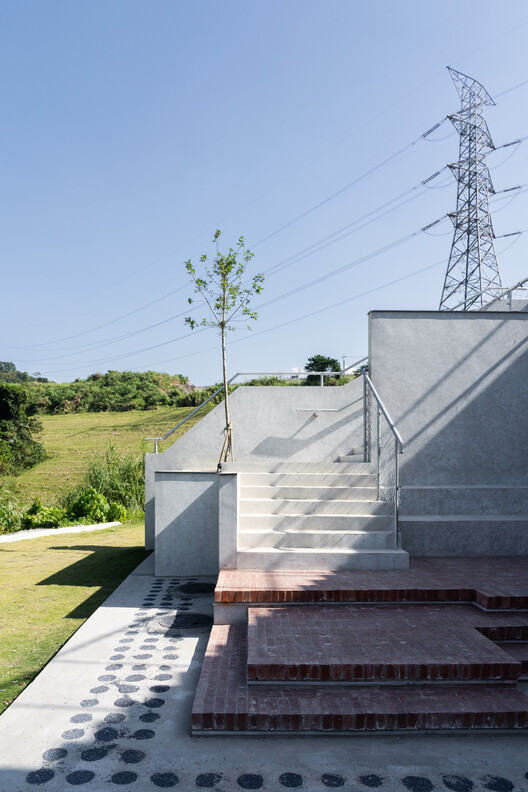 Hushan Reservoir Environmental Education Center / KDS Architects - Image 9 of 37