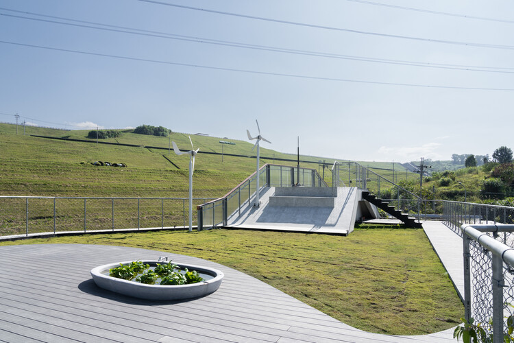 Hushan Reservoir Environmental Education Center / KDS Architects - Image 16 of 37