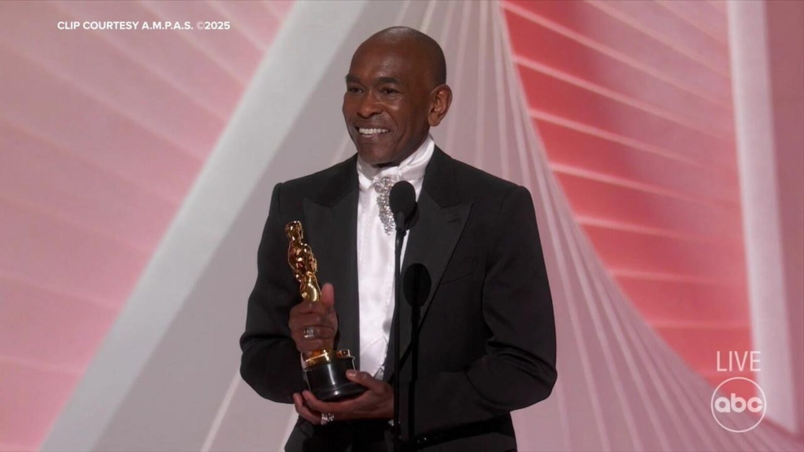 Oscars 2025: Paul Tazewell is the first black man of the Oscar for the best costume design for "Wicked"