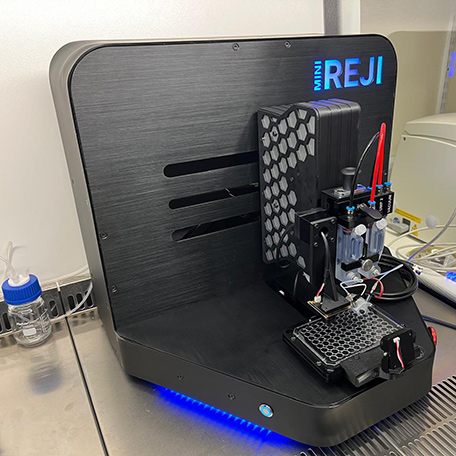 Scientists accelerate the discovery of medicinal products with reji 3D Bioprinting technology from Jetbio at Newcastle University -produce human tissue.