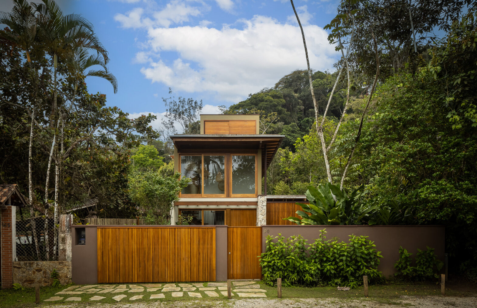 Isa -Residenz / Pitta Arquitetura
