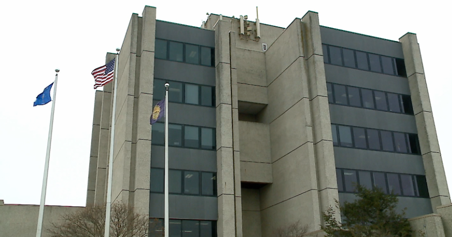La Crosse Common Council for voting for millions in construction projects, city administrator on Thursday | La Crossen
