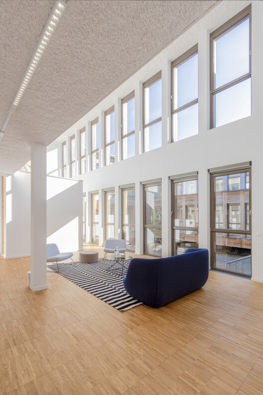 The map management house of the province of Namur / Samyn and Partner - Interior photography, wood