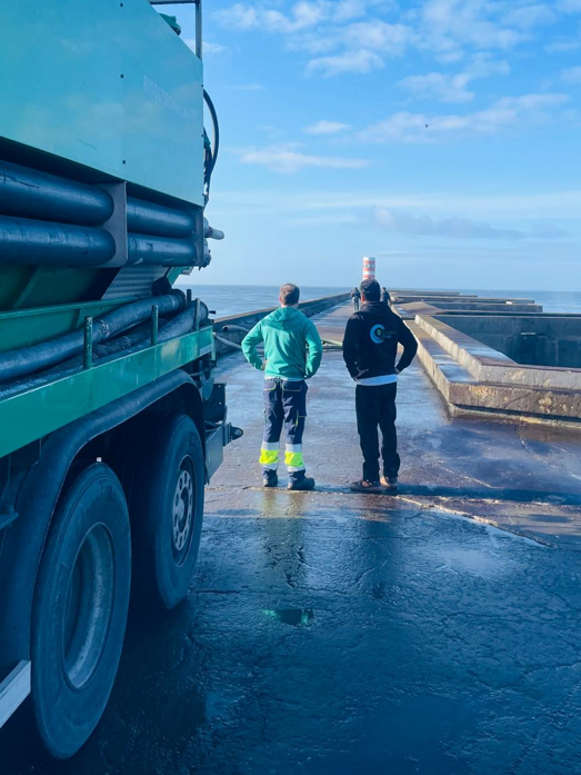 Eco Wave Power pays the first rate of the Grid connection fee for 1 MW project in Porto, Portugal and marks significant progress towards wave energy integration
