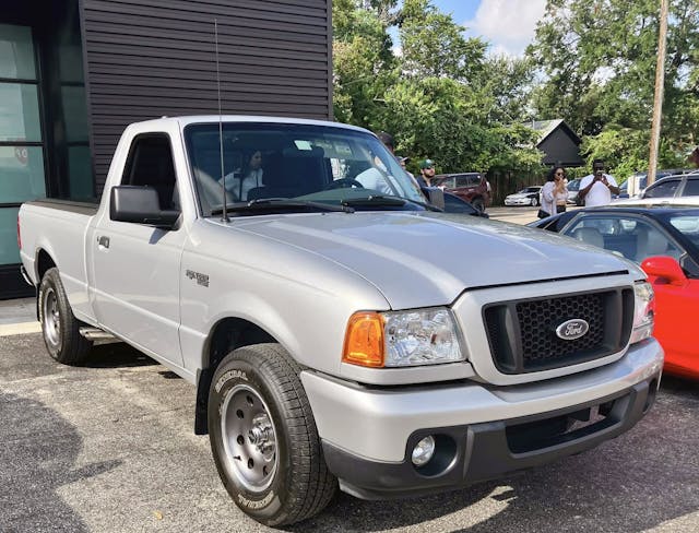 Piston slap: two reasons for tire technology