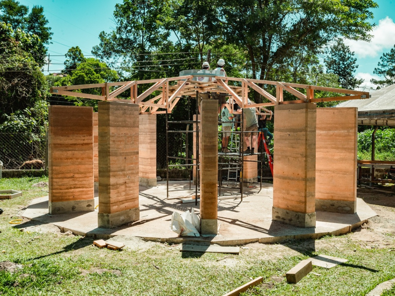 Sustainable school in Brazil breathes new life in rural education