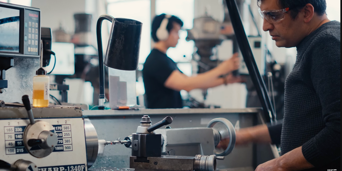 Innovations with & Flex: New manufacturing program