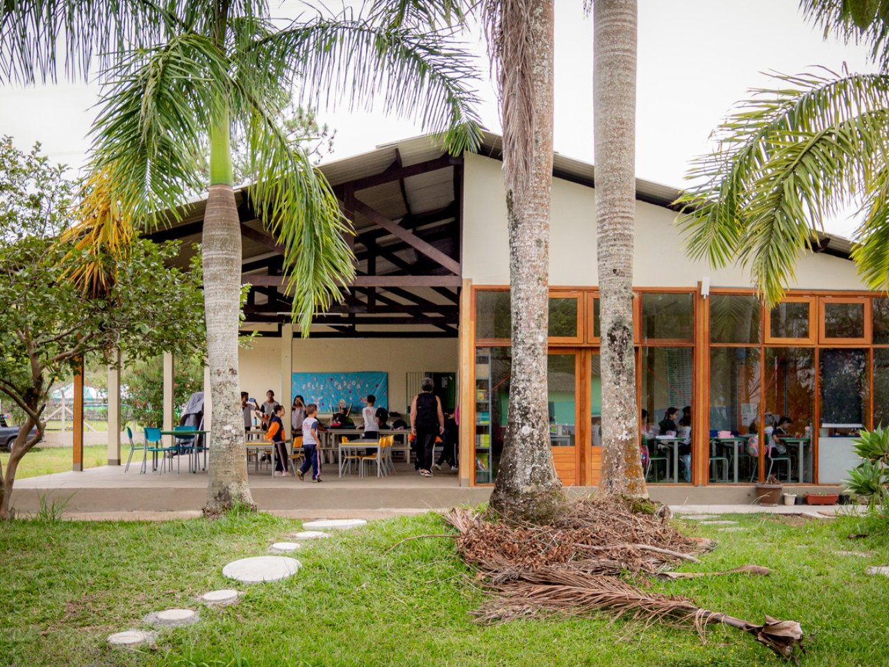 Sustainable school in Brazil breathes new life in rural education