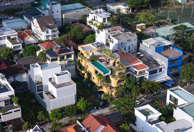 Saha Casa Boutique / Ho Khue architects - Outdoor photography, balcony