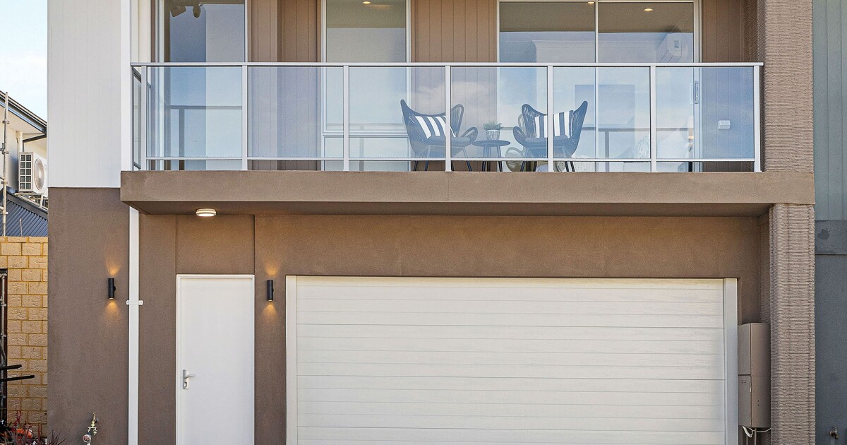 3D printed two-story house rises in 18 hours