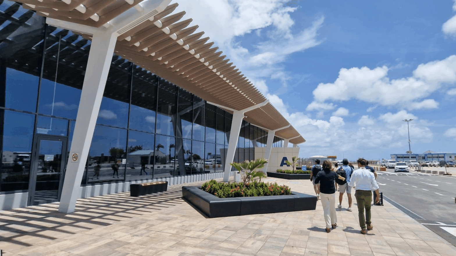 Queen Beatrix International Airport reaches Leed Gold Certification