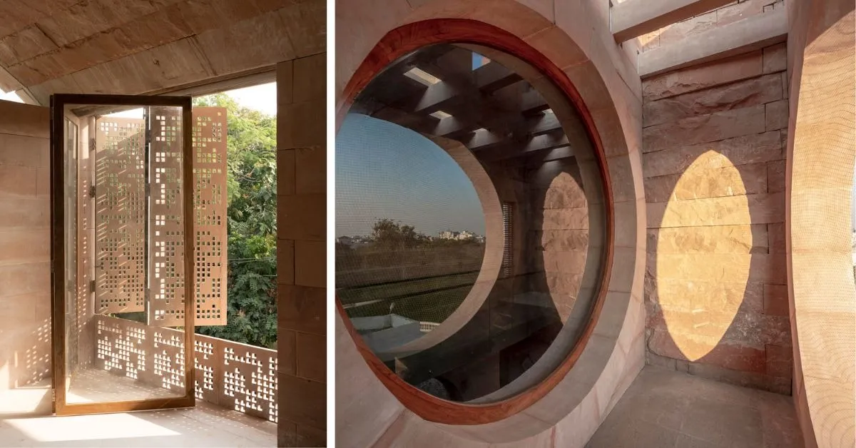 Inspired by Rajasthan's Volksarchitecture, the house is arranged around a narrow courtyard, which extends into slots and cracks