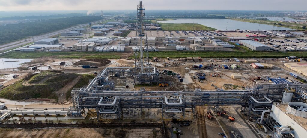 Oci Global and Orascom Construction, follow the strategic combination to create a global infrastructure and investment platform - OCI