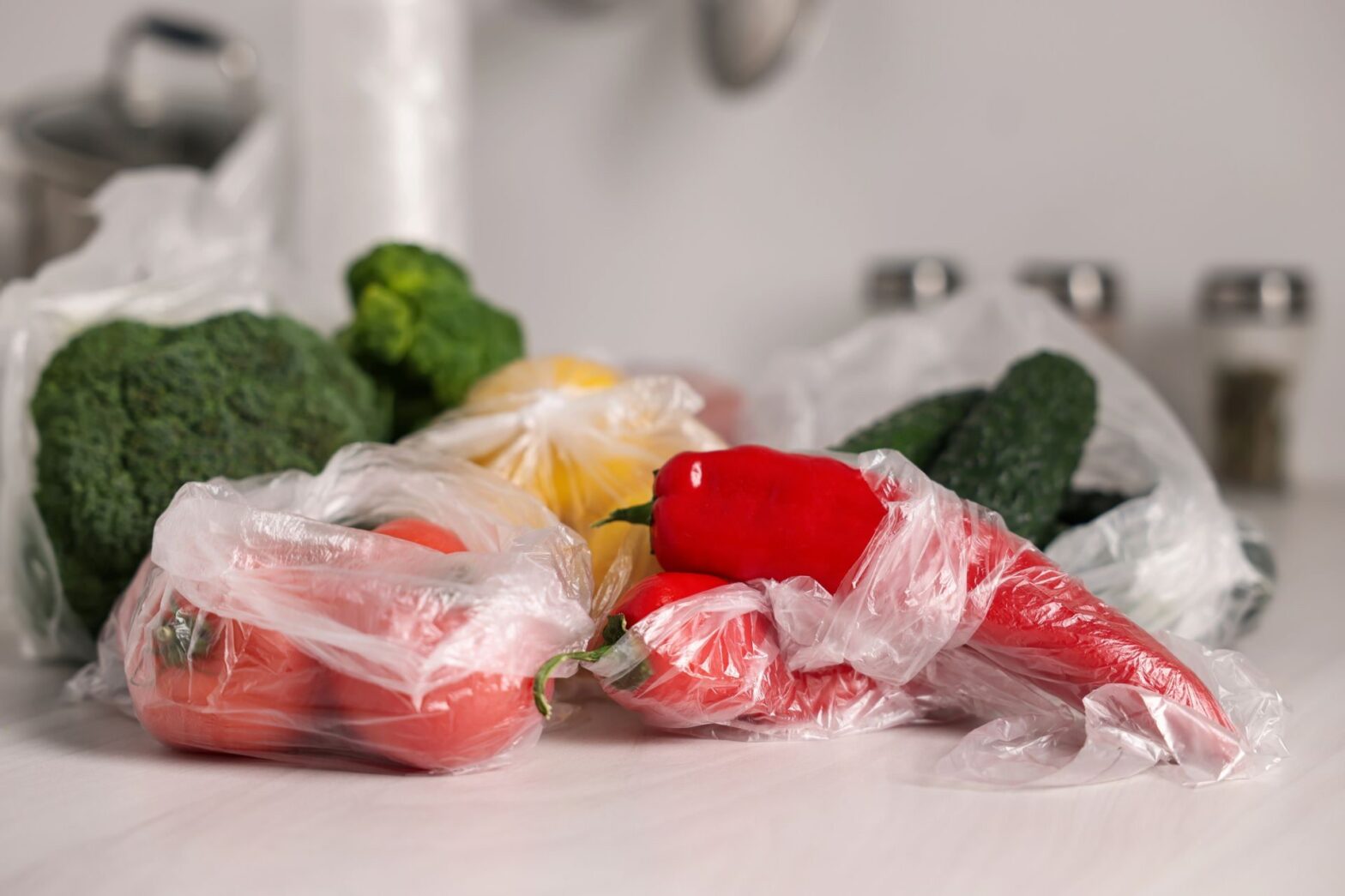 Researchers develop useful material with shared garbage: "durable"