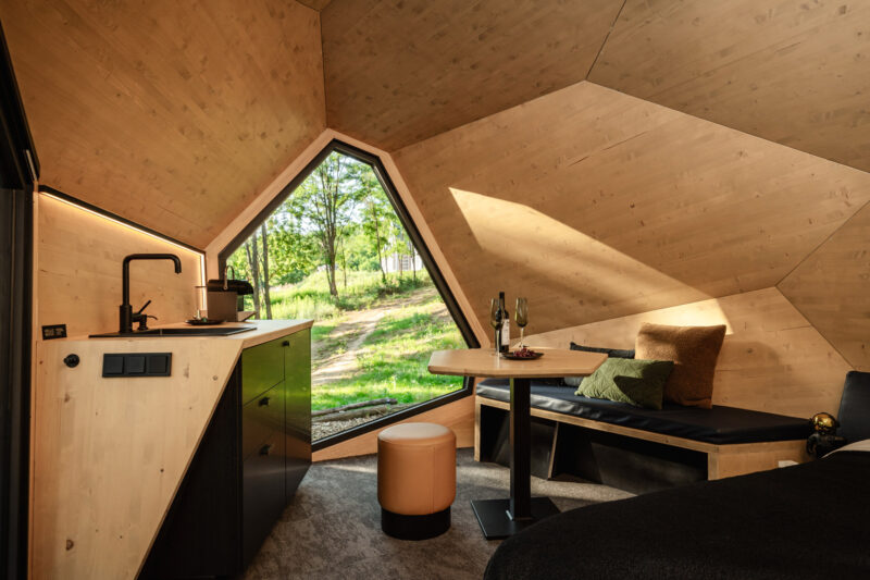 The Pebl Grand Modular Chinz brings portable luxury life into the future dumb