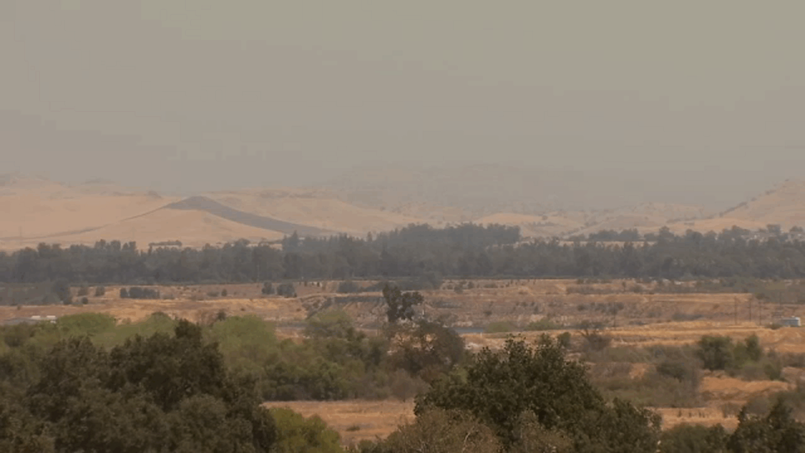 Wildfire Smoke creates health risks for outdoor workers in Central California outdoors