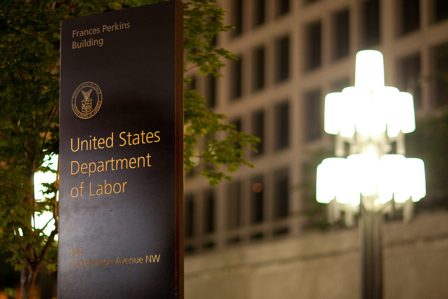 Federal Worker-Safety Commission has no members when the gap grows