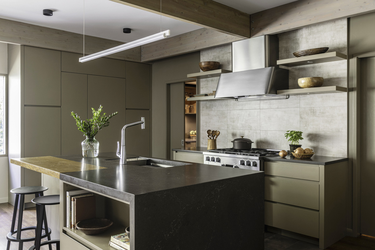 Kitchen makes an artistic statement
