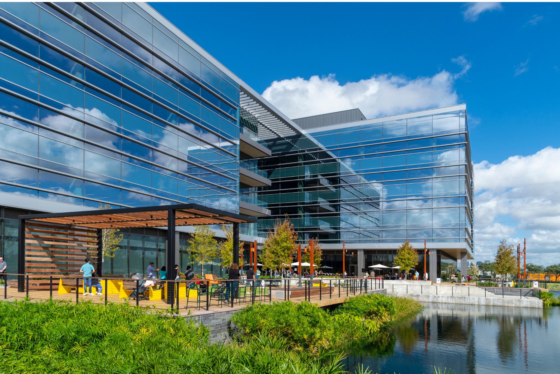 Hines Levit Green Building I exterior on the lakefront