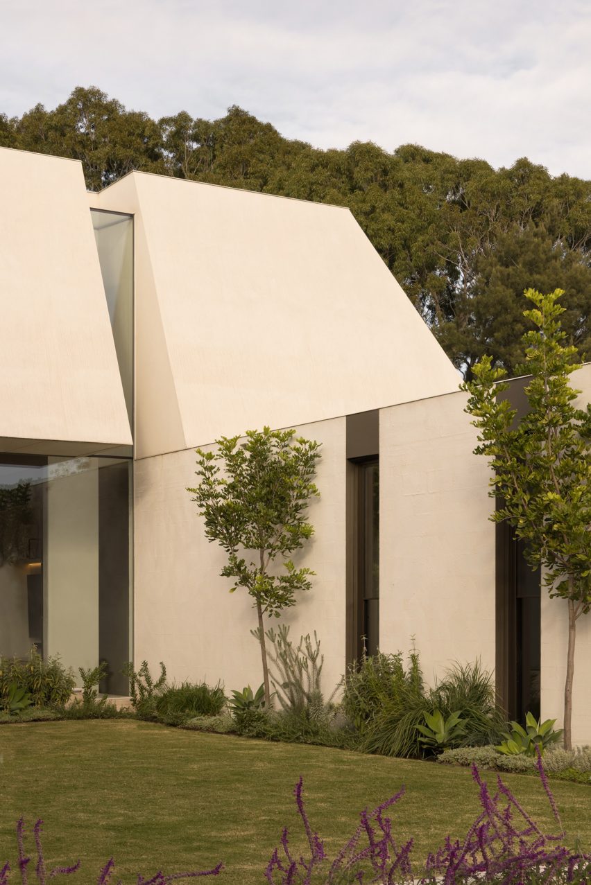 Monolithic house in Melbourne
