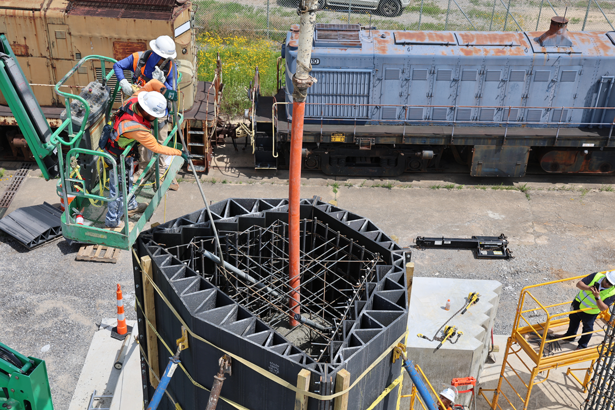 3D printed CFRP enables the rapid construction of a concrete bioshield for a nuclear reactor